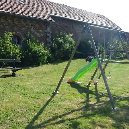 Les Du Vieux Frene Nyaraló